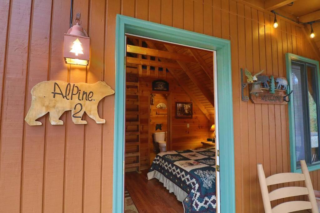 Cozy Cabin W/ Fireplace 3 Minutes To Helen! #2. Zewnętrze zdjęcie