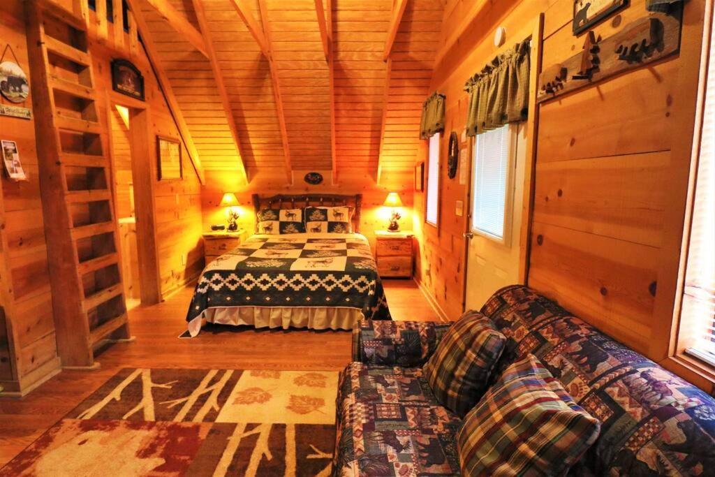 Cozy Cabin W/ Fireplace 3 Minutes To Helen! #2. Zewnętrze zdjęcie